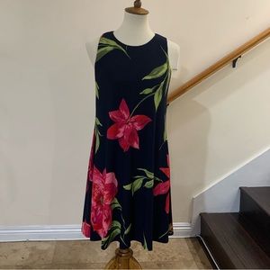 🎁🌹NWT Anne Klein Floral Print Dress🌹